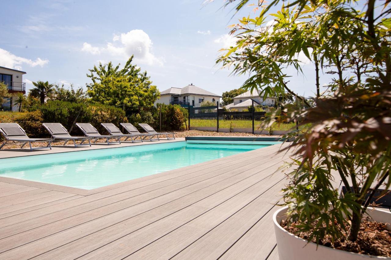 Neuve Avec Piscine Vue Sur Pour 9 *